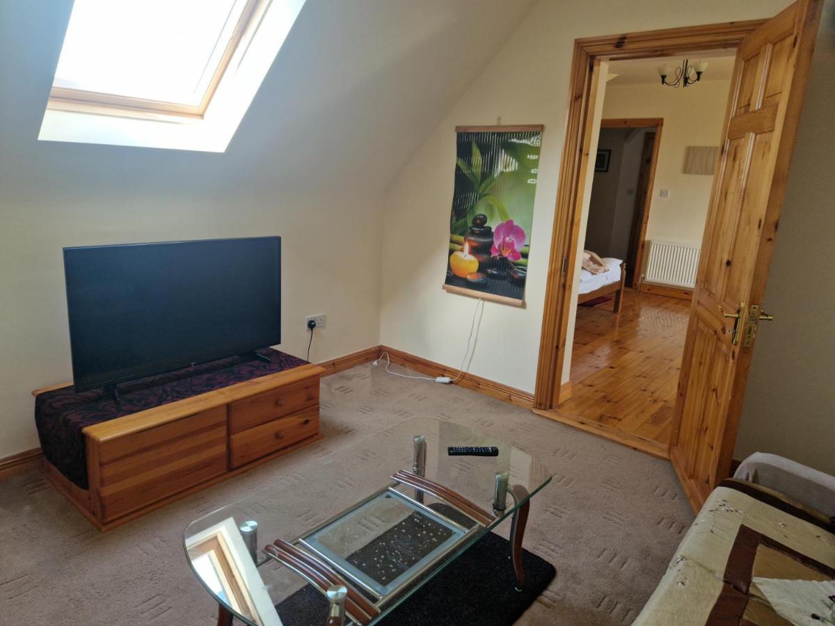 Forest View Dunmore Galway H54P897 Bed & Breakfast Exterior photo